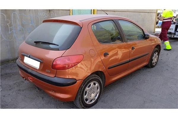 peugeot 206 del año 1999