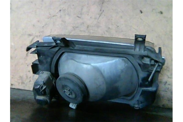 Recambio de faro delantero izquierdo para volkswagen t4 transporter 1.9 furgón gran espacio referencia OEM IAM 701941017  