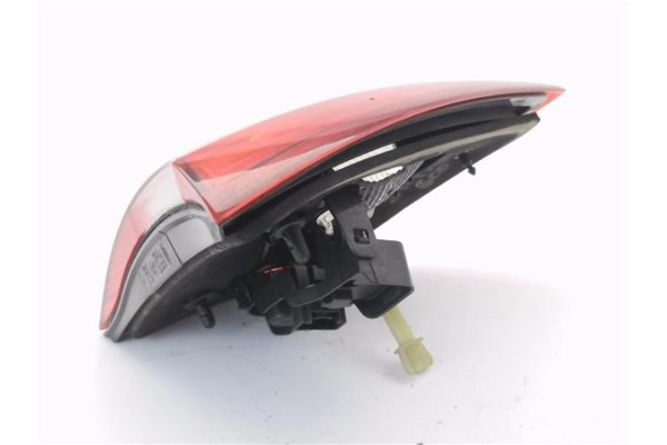 Recambio de piloto porton trasero derecho para ford c-max (cb7) 1.0 trend referencia OEM IAM AM5113A602BF 2035591 