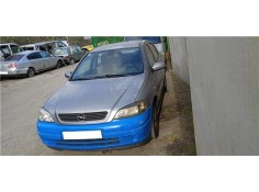 opel astra g berlina del año 2004