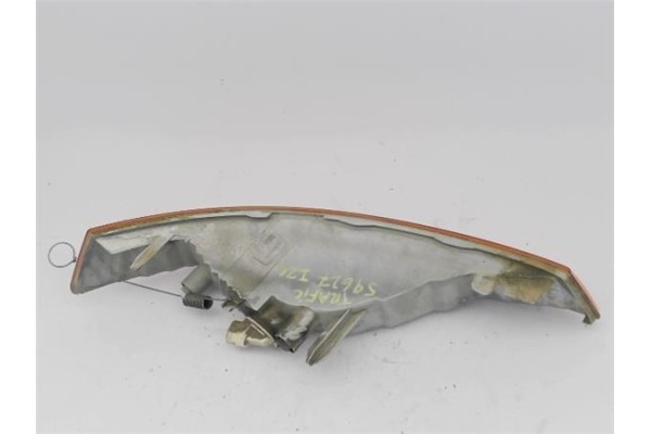 Recambio de intermitente delantero izquierdo para renault trafic ii furgón (fl) 2.5 dti referencia OEM IAM 8200007031  