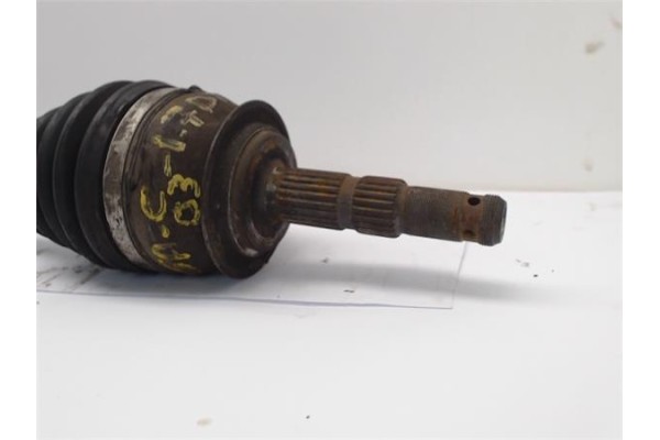 Recambio de palier delantero derecho para opel corsa c 1.7 cdti referencia OEM IAM   