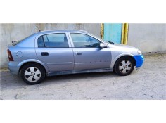 opel astra g berlina del año 2004
