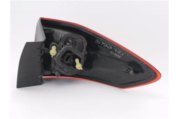 Recambio de piloto trasero izquierdo para ford c-max (cb7) 1.0 trend referencia OEM IAM 2035590 89079513 