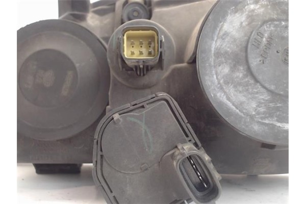 Recambio de faro delantero dcho para toyota avensis berlina (t22) referencia OEM IAM 8115005140 54533365 8117005140 , TOYOTA | 8