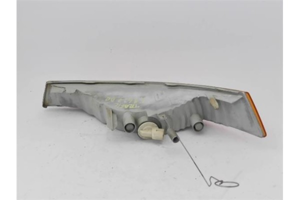 Recambio de intermitente delantero dcho para renault trafic ii furgón (fl) 2.5 dti referencia OEM IAM 8200007030  