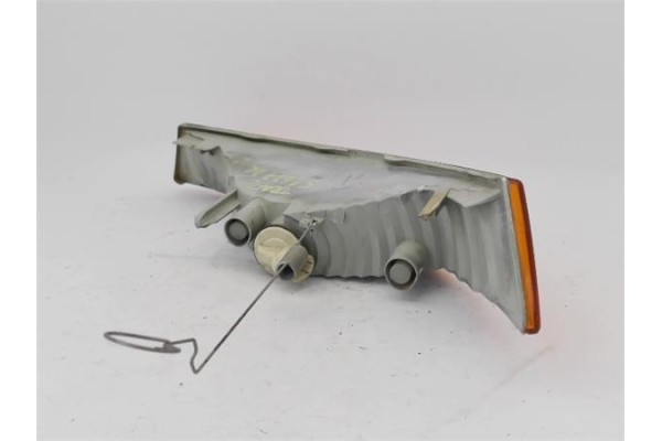 Recambio de intermitente delantero dcho para renault trafic ii furgón (fl) 2.5 dti referencia OEM IAM 8200007030  