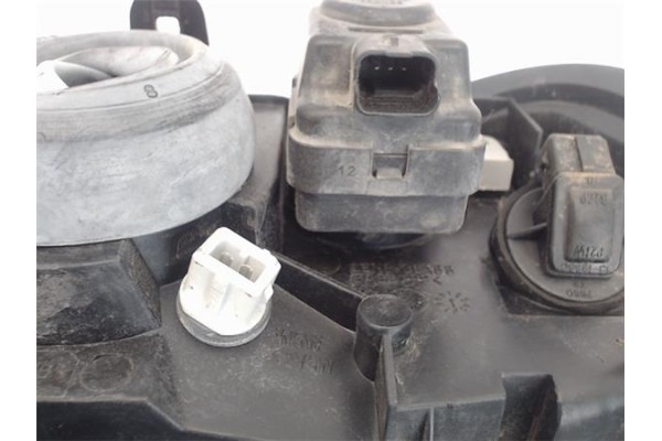 Recambio de faro delantero dcho para citroen saxo referencia OEM IAM 02101410 2060058 