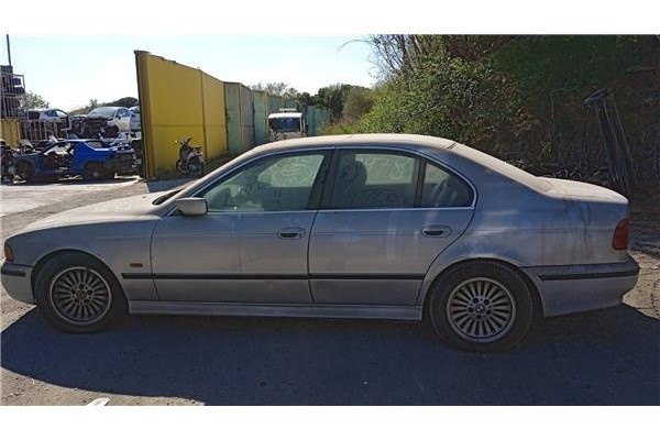 bmw serie 5 berlina (e39) del año 1996