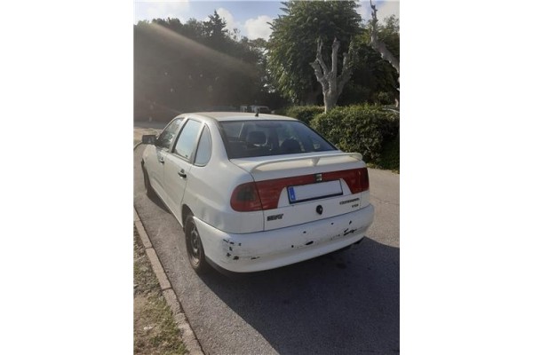seat cordoba berlina (6k2) del año 1998