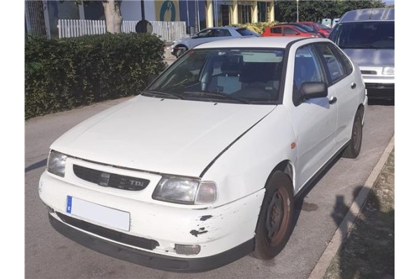 seat cordoba berlina (6k2) del año 1998