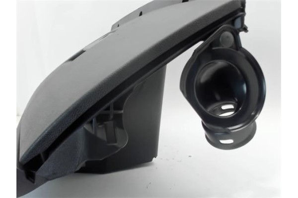 Recambio de guantera salpicadero para volvo c30 2.0 d referencia OEM IAM   