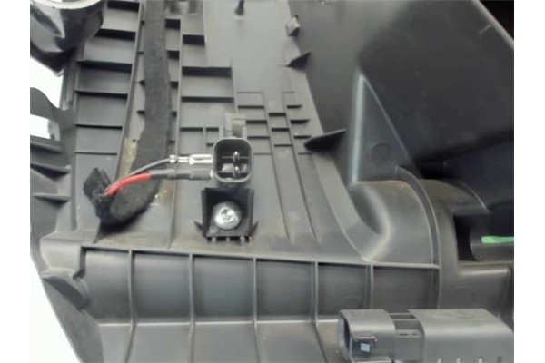 Recambio de guantera salpicadero para volvo c30 2.0 d referencia OEM IAM   