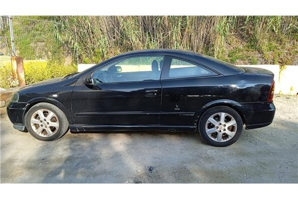 opel astra g coupe del año 2003