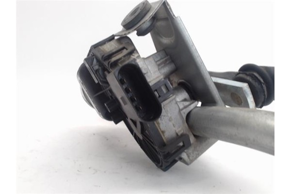 Recambio de motor limpiaparabrisas delantero para mazda 3 sedán (bk) 1.6 di turbo referencia OEM IAM 0390241731  