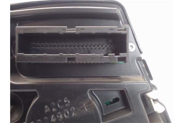 Recambio de cuadro completo para opel astra h gtc 1.9 sport referencia OEM IAM 13216676 SW4405 