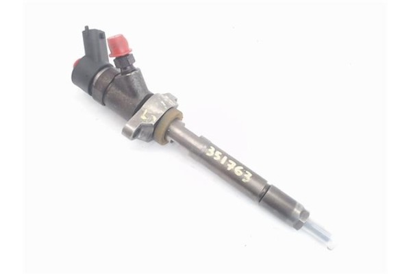 Recambio de inyector para mazda 3 sedán (bk) 1.6 di turbo referencia OEM IAM 0445110188  