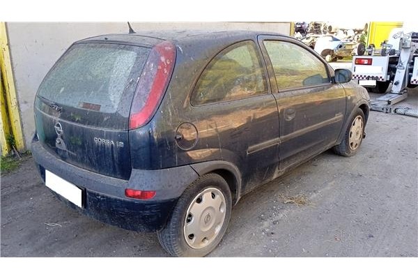 opel corsa c del año 2001