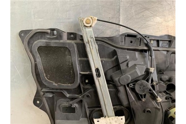 Recambio de mecanismo elevalunas delantero derecho para mazda 3 sedán (bk) 1.6 di turbo referencia OEM IAM BP4K5897XE  