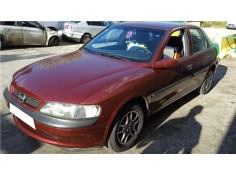 opel vectra b berlina del año 1997