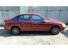 opel vectra b berlina del año 1997