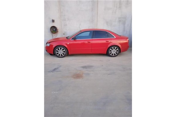 audi a4 berlina (8e) del año 2004
