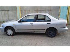 nissan almera (n15) del año 2000