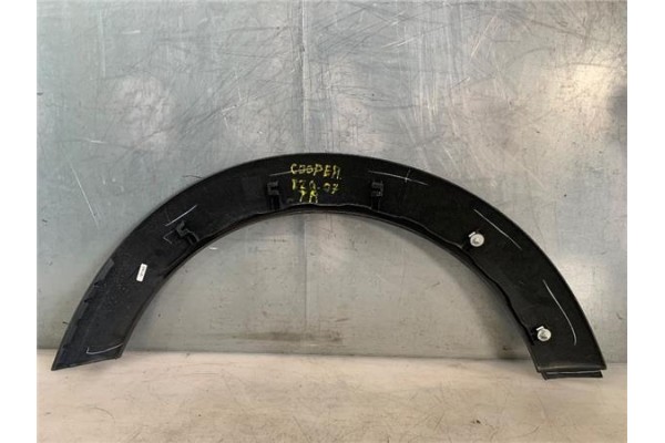 Recambio de aletin trasero derecho para mini mini (r56) 1.6 cooper d referencia OEM IAM 51777157106  