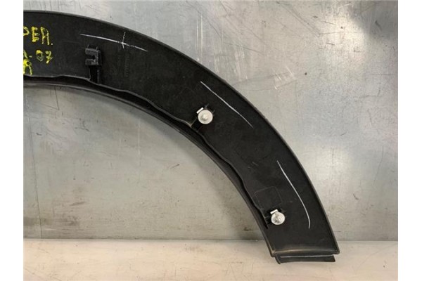 Recambio de aletin trasero derecho para mini mini (r56) 1.6 cooper d referencia OEM IAM 51777157106  