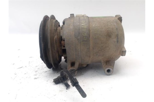 Recambio de compresor aire acond. para nissan terrano ii (r20) 2.7 td 4wd referencia OEM IAM 926000F001  