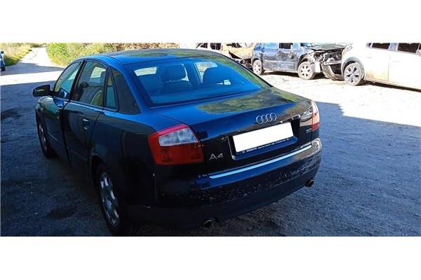 audi a4 berlina (8e) del año 2001