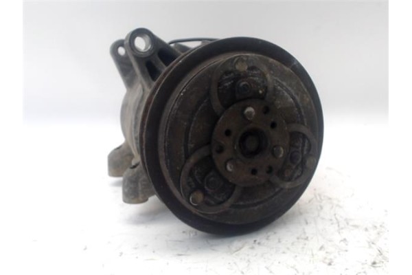 Recambio de compresor aire acond. para nissan terrano ii (r20) 2.7 td 4wd referencia OEM IAM 926000F001  