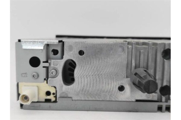 Recambio de radio / cd para citroen c5 berlina 2.0 audace referencia OEM IAM 9664513277 7647196394 