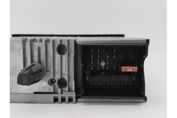 Recambio de radio / cd para citroen c5 berlina 2.0 audace referencia OEM IAM 9664513277 7647196394 