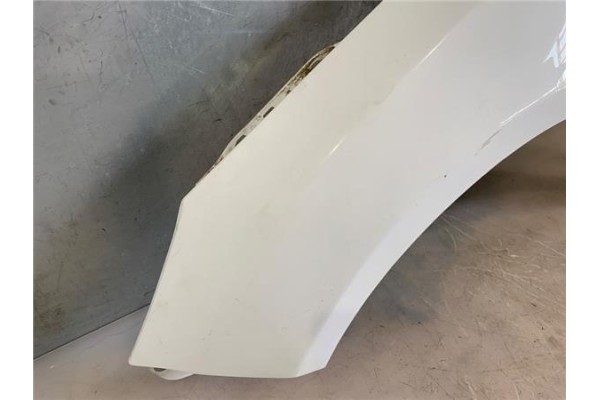 Recambio de aleta delantero izquierda para ford focus berlina (cew) 1.0 business referencia OEM IAM 2171304  