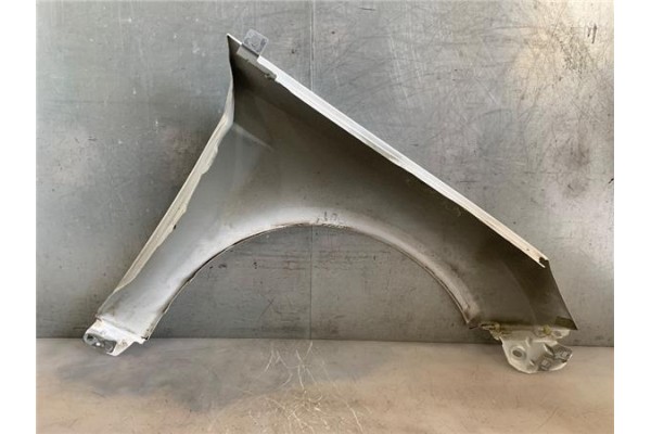 Recambio de aleta delantero izquierda para ford focus berlina (cew) 1.0 business referencia OEM IAM 2171304  