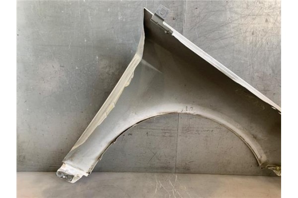 Recambio de aleta delantero izquierda para ford focus berlina (cew) 1.0 business referencia OEM IAM 2171304  