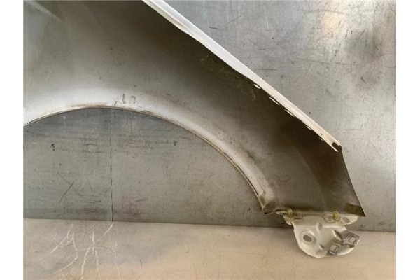 Recambio de aleta delantero izquierda para ford focus berlina (cew) 1.0 business referencia OEM IAM 2171304  