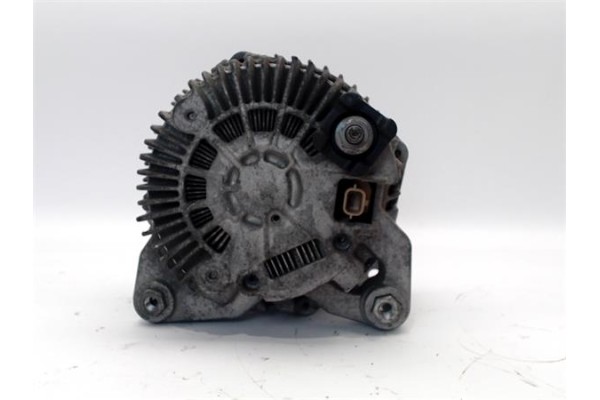 Recambio de alternador para renault laguna iii berlina 2.0 dci (bt01, bt0e, bt0k) referencia OEM IAM 8200654785 A004TJ0282 77113