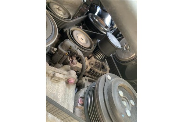 Recambio de alternador para ford focus berlina (cew) 1.0 business referencia OEM IAM 2260730  