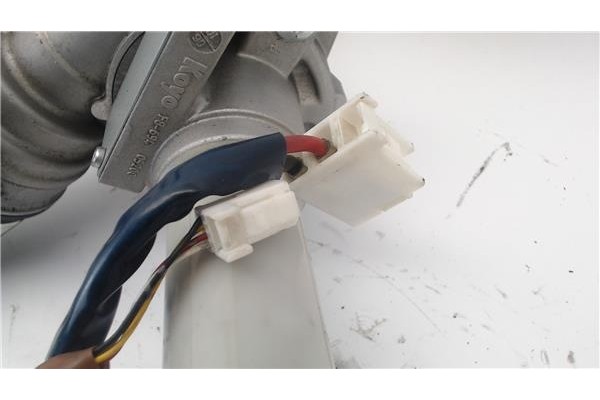 Recambio de columna direccion para toyota yaris (ksp9/scp9/nlp9) 1.3 vvt-i referencia OEM IAM 452000D100  