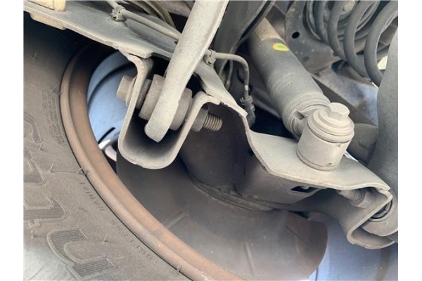 Recambio de amortiguador trasero derecho para ford focus berlina (cew) 1.0 business referencia OEM IAM 1880579  