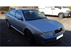 skoda octavia berlina (1u2) del año 2001