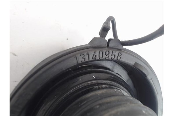 Recambio de tapon combustible para opel astra h berlina 1.9 cdti 16v referencia OEM IAM 13140958 2141065 90501145 , OPEL