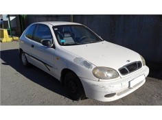 daewoo lanos del año 2000