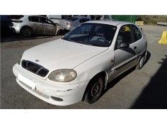 daewoo lanos del año 2000