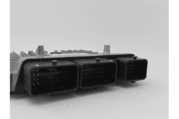 Recambio de centralita para citroen c5 berlina 2.0 audace referencia OEM IAM 9665843380 9663548180 