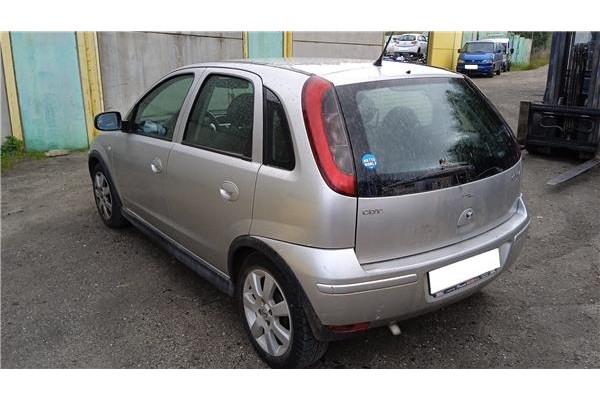 opel corsa c del año 2006