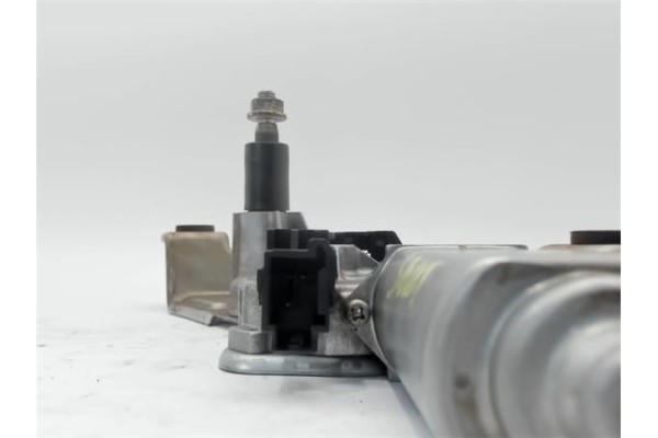 Recambio de motor limpiaparabrisas trasero para land rover range rover sport 2.7 v6 td s referencia OEM IAM   