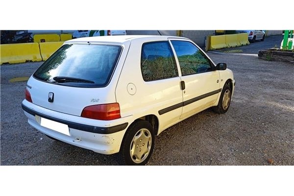 peugeot 106 (s2) del año 2000